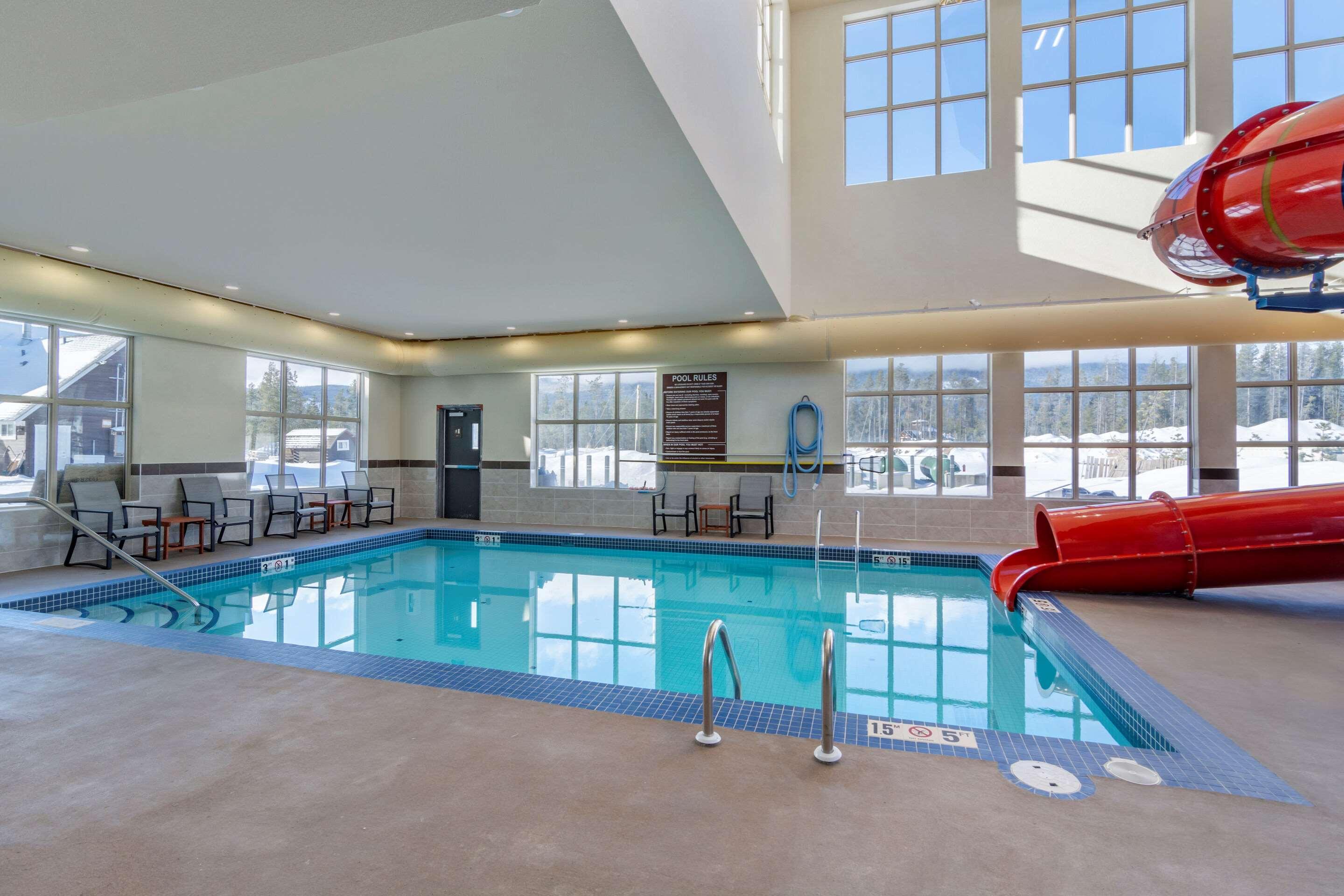 Comfort Inn & Suites バルマウント エクステリア 写真
